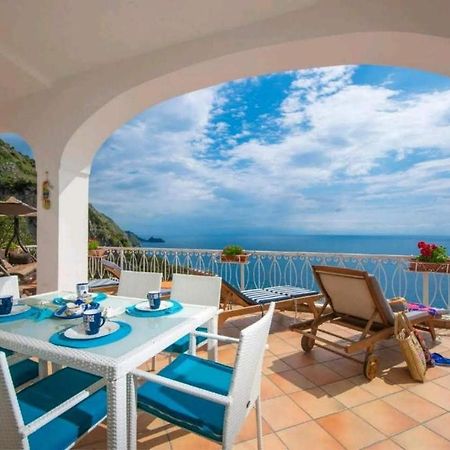 Villa Seaside Praiano Luaran gambar